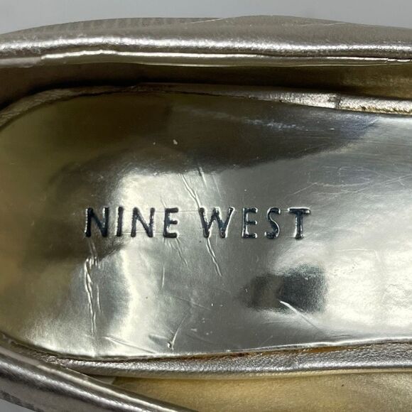 Nine West Women's Transit Metallic Gold Shoes Pump Heels Peep Toe  7.5 US - Picture 7 of 13